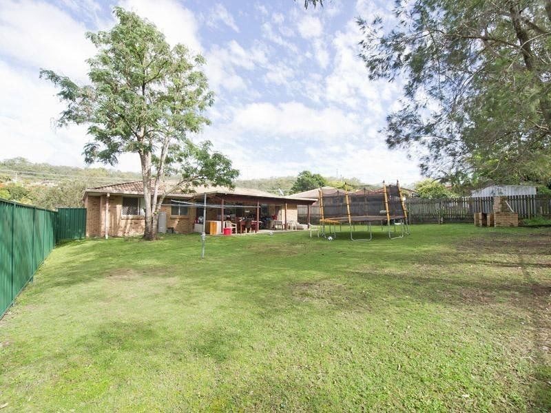 6 Quinton court, Mount Warren Park QLD 4207