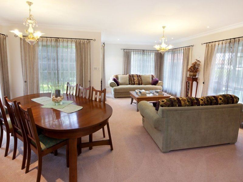 5 Lexington Place, Wishart QLD 4122