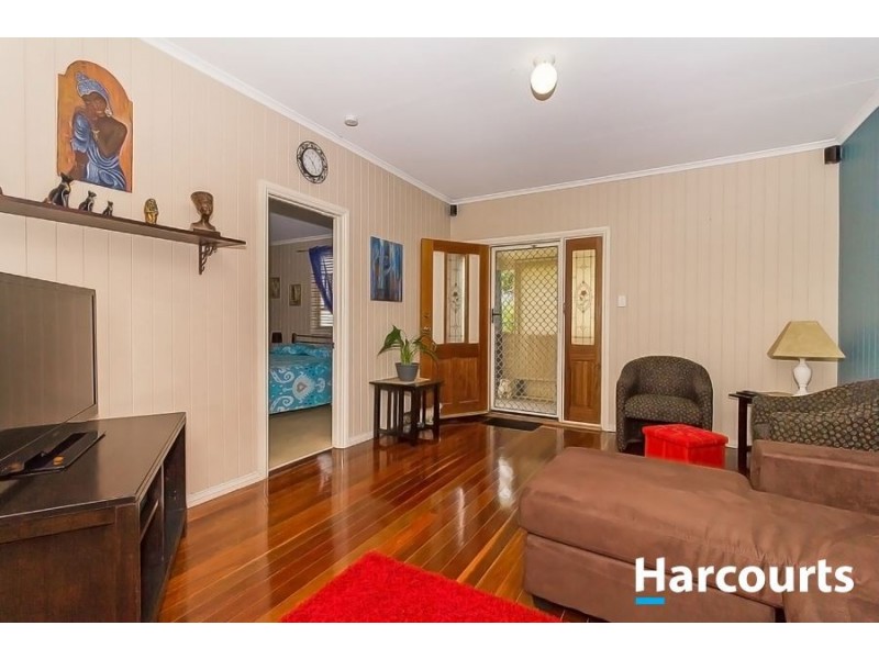 34 Bougainville Street & 9 Cameron Street, Beenleigh QLD 4207