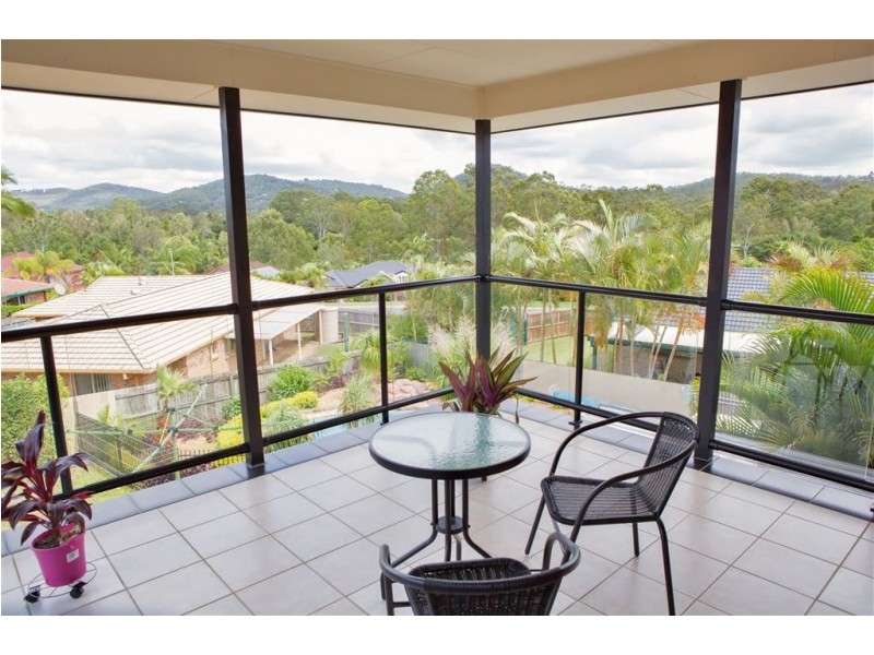 252 Mt Warren Blvd, Mount Warren Park QLD 4207