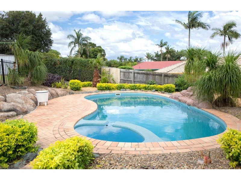 252 Mt Warren Blvd, Mount Warren Park QLD 4207