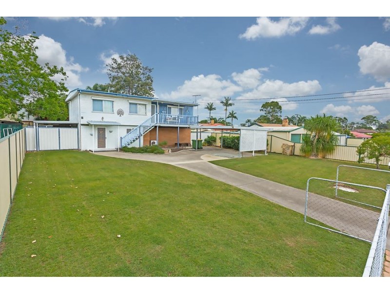 11 Coachwood Street, Crestmead QLD 4132
