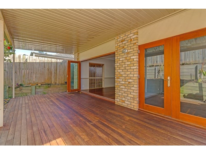 19 Outlook Drive, Waterford QLD 4133