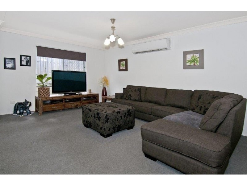 6 Peace Court, Mount Warren Park QLD 4207