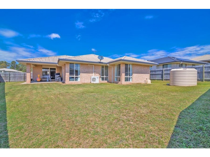 8 Myrtle Ave, Ormeau QLD 4208