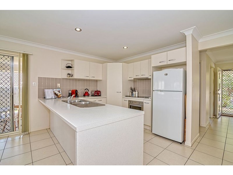 8 Myrtle Ave, Ormeau QLD 4208