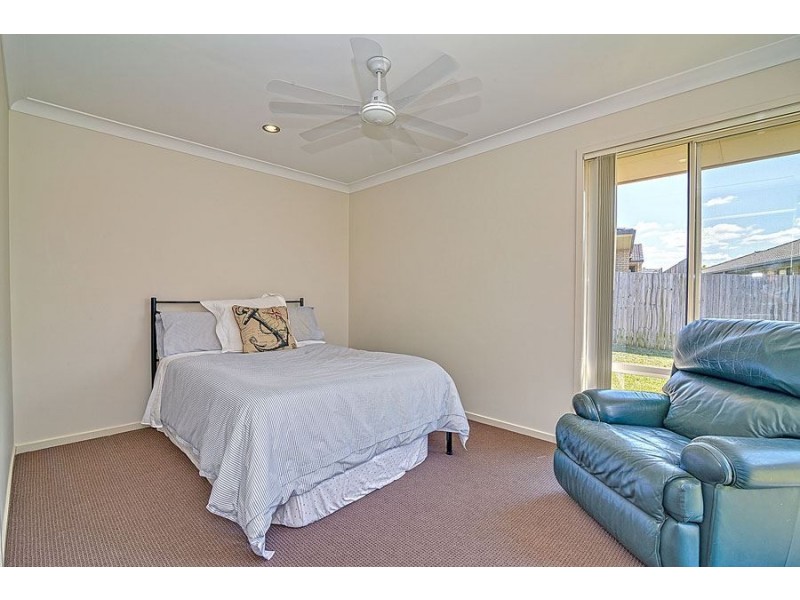 8 Myrtle Ave, Ormeau QLD 4208