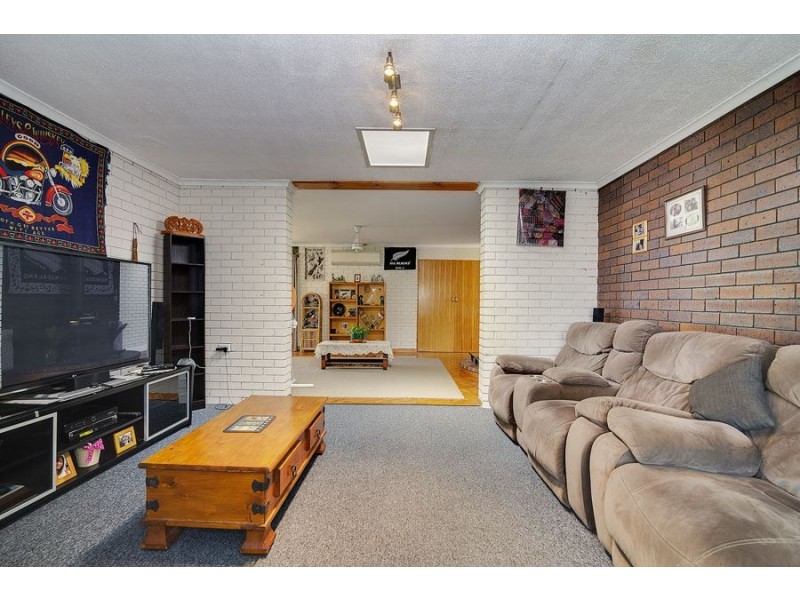 2 Galway Street, Eagleby QLD 4207