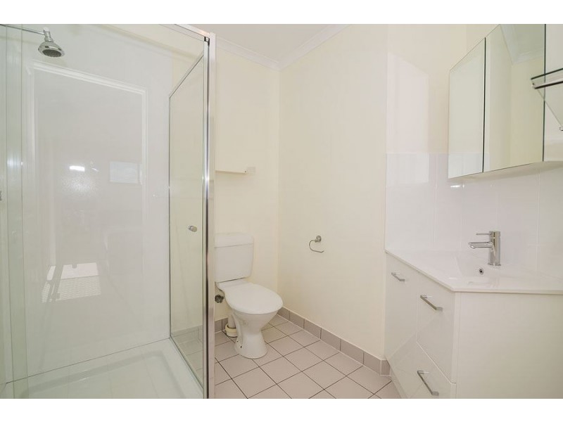 31 Wantana Crescent, Edens Landing QLD 4207