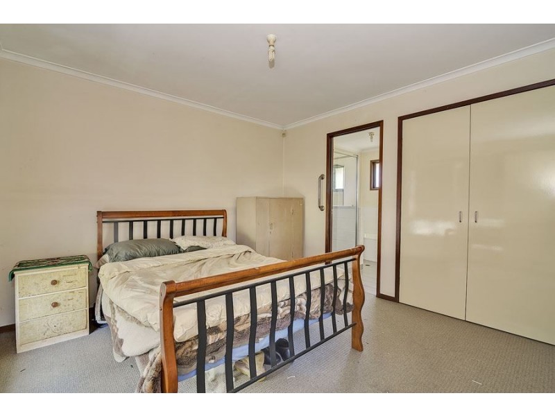 8 Sunscape Drive, Eagleby QLD 4207