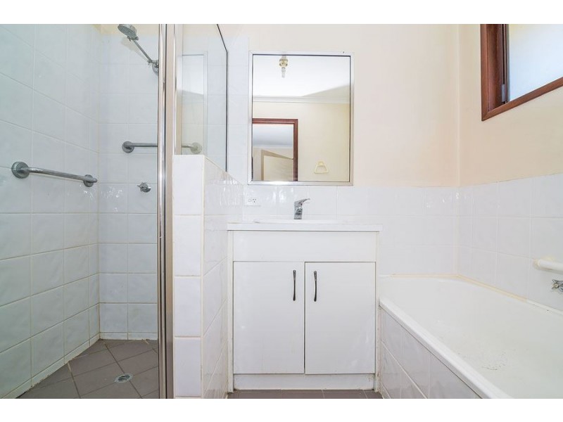 8 Sunscape Drive, Eagleby QLD 4207