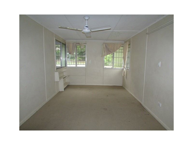105 Logan Street, Beenleigh QLD 4207