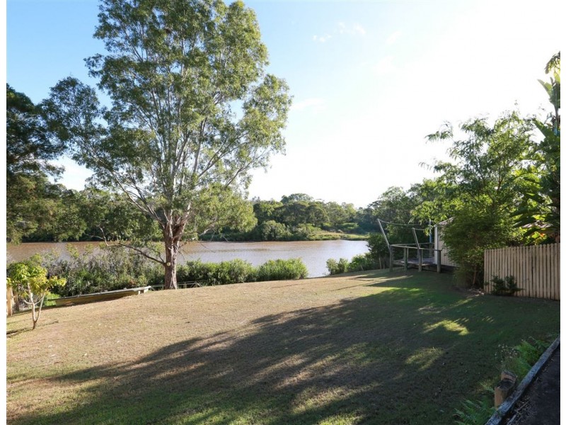 30 Kiewa Drive, Loganholme QLD 4129
