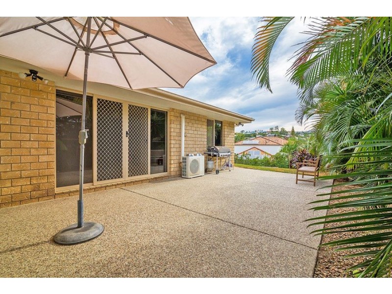 15 Yarwood Crescent, Ormeau Hills QLD 4208