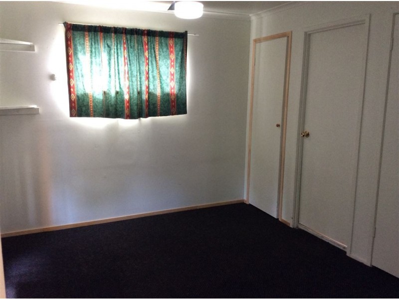 28 Moore Street, Loganlea QLD 4131