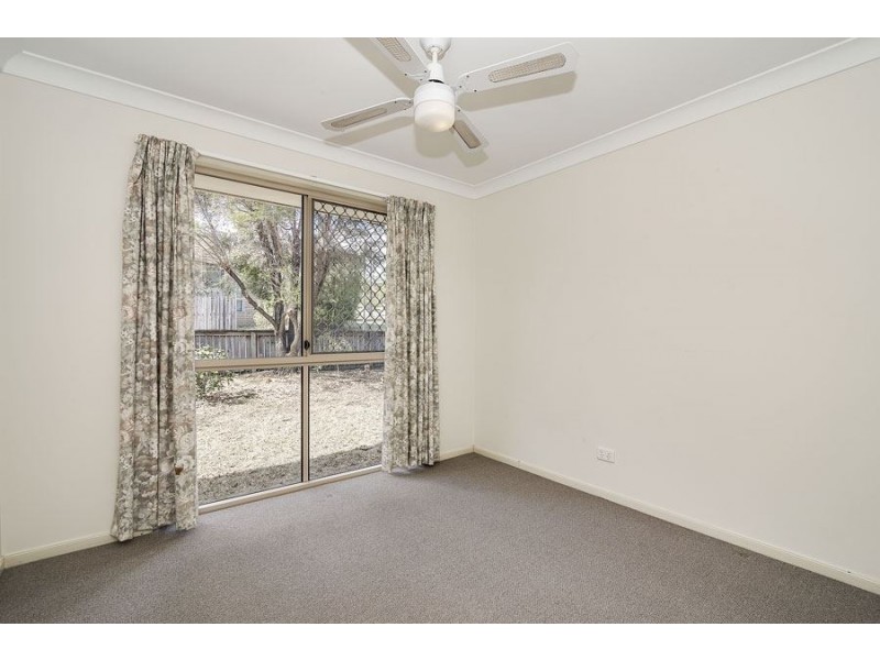 12 Eden Close, Edens Landing QLD 4207
