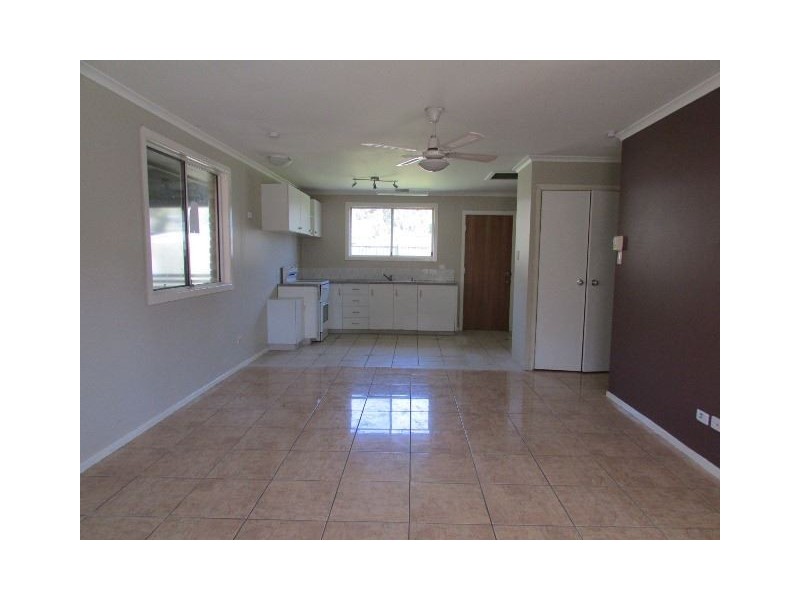 4 Bergomi Court, Eagleby QLD 4207