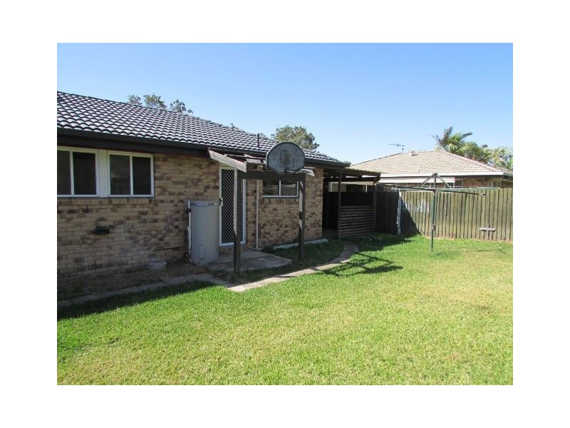 4 Bergomi Court, Eagleby QLD 4207