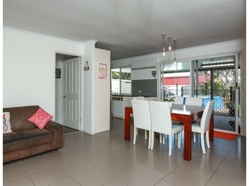 16 Tansey Drive, Tanah Merah QLD 4128