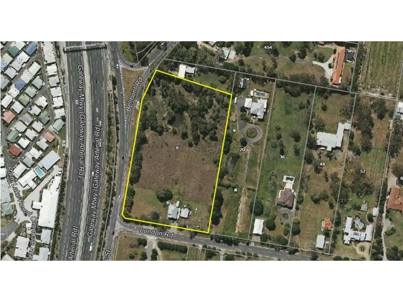 8 London Road, Belmont QLD 4153