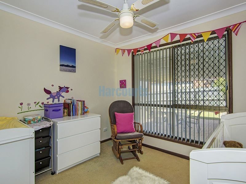 11 Merrow street, Mount Warren Park QLD 4207