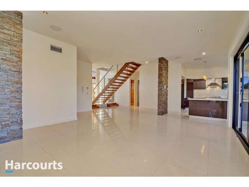 2a Omaru Street, Loganholme QLD 4129