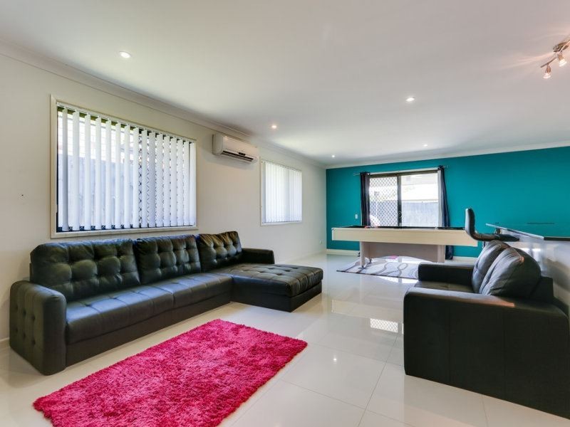 11 Fulmer Street, Yarrabilba QLD 4207