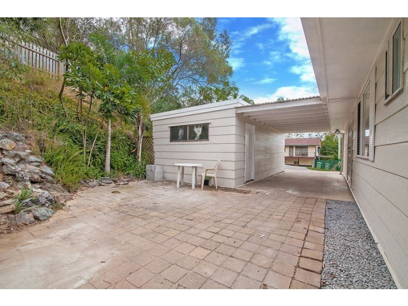 4 Jeetho Street, Holmview QLD 4207