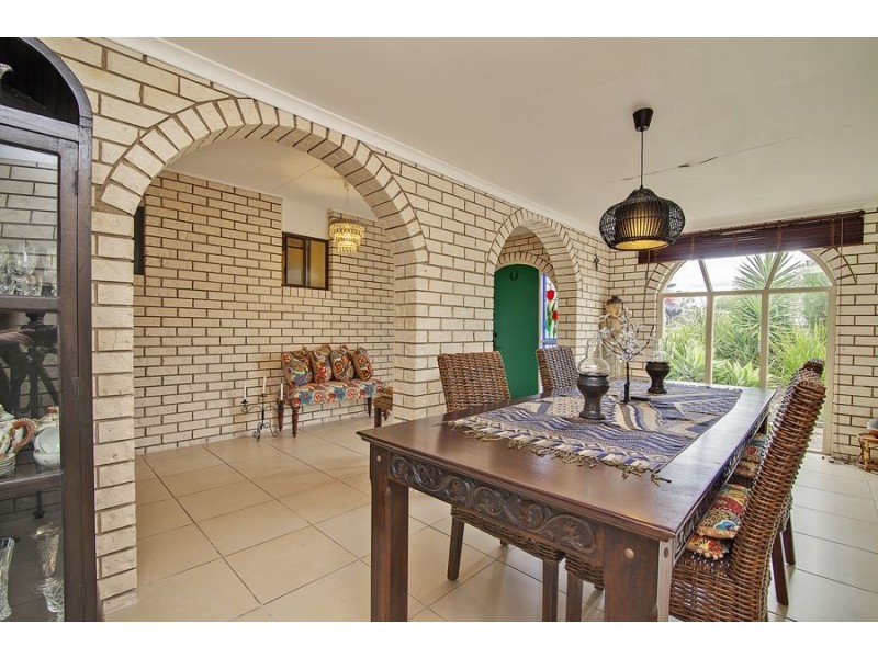 53 Lima Street, Edens Landing QLD 4207