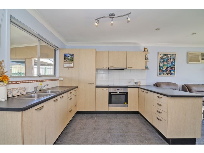 6 Devron Court, Eagleby QLD 4207