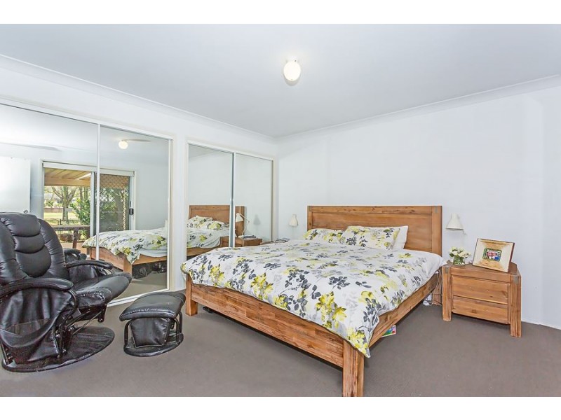 19 Susan Godfrey Drive, Windaroo QLD 4207