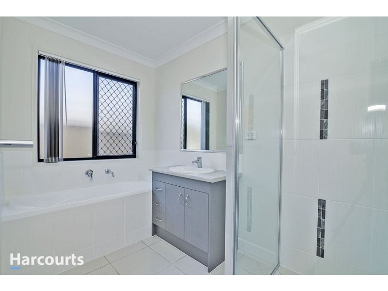 7 Girraween Street, Pimpama QLD 4209