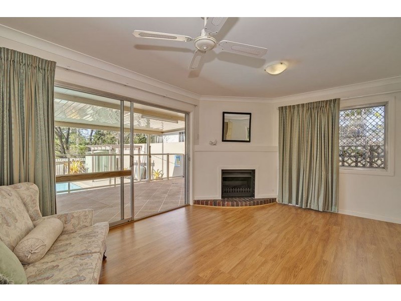 12 Hill Street, Kingston QLD 4114