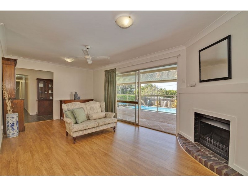 12 Hill Street, Kingston QLD 4114