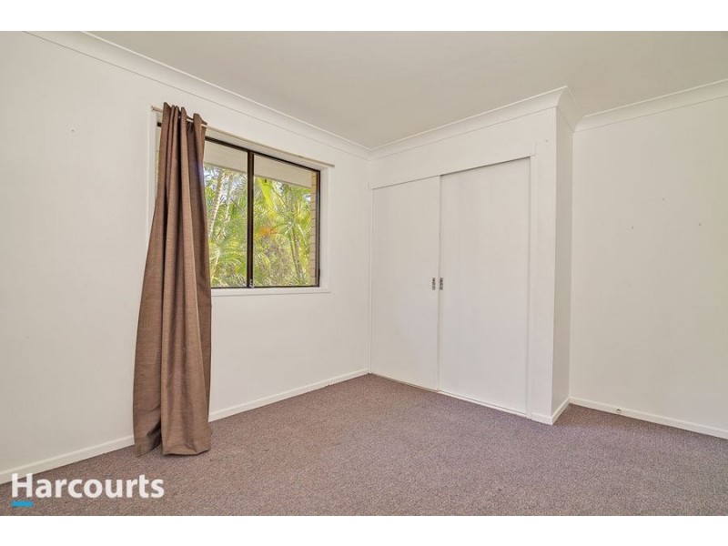 16 Morisset Court, Edens Landing QLD 4207