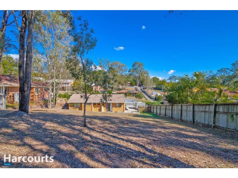 16 Morisset Court, Edens Landing QLD 4207