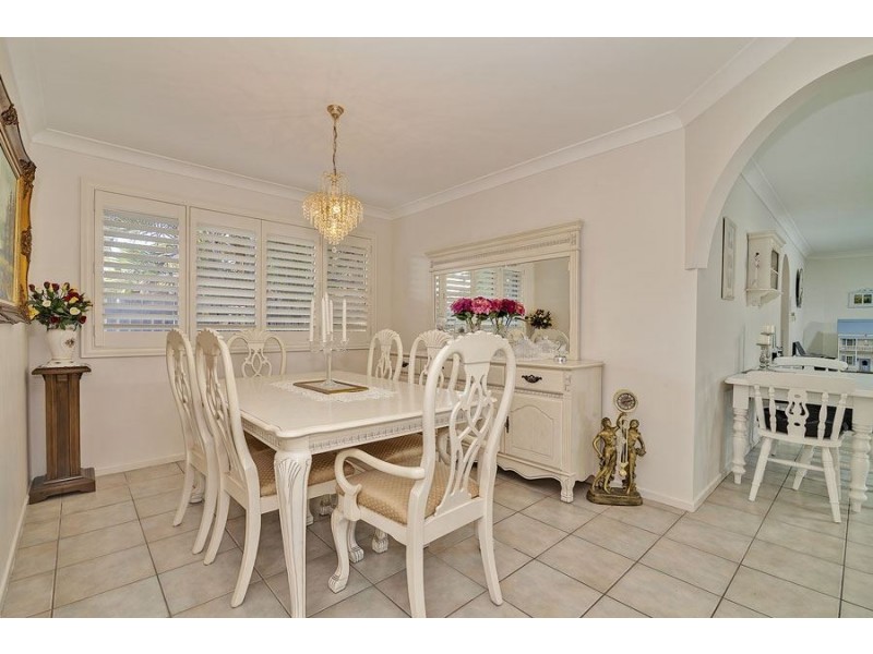 10 Berendt Court, Meadowbrook QLD 4131