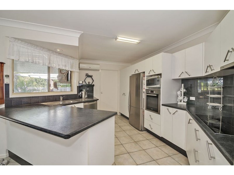 10 Berendt Court, Meadowbrook QLD 4131