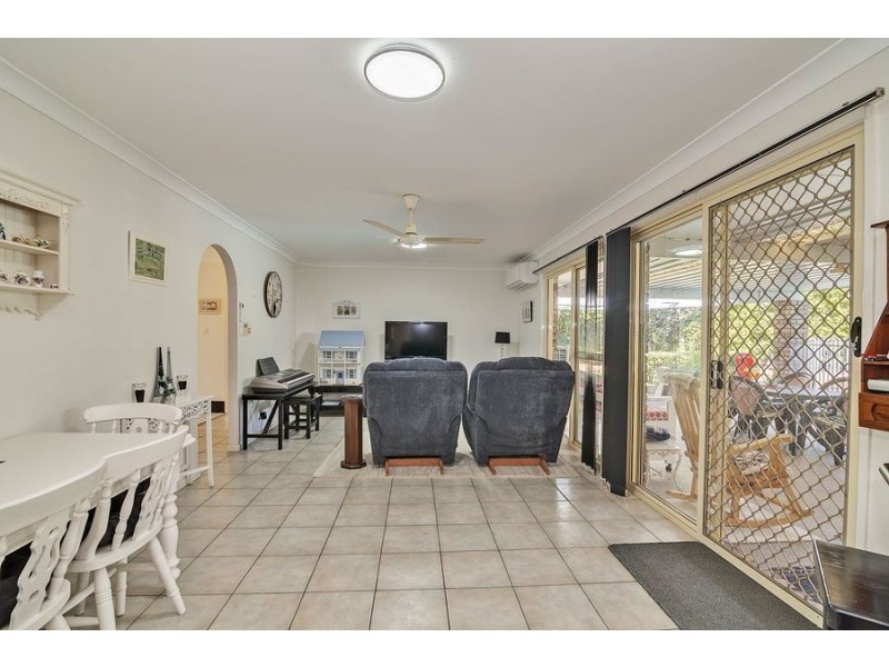 10 Berendt Court, Meadowbrook QLD 4131