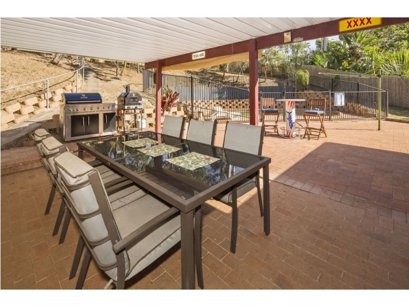 25 Morisset Court, Edens Landing QLD 4207
