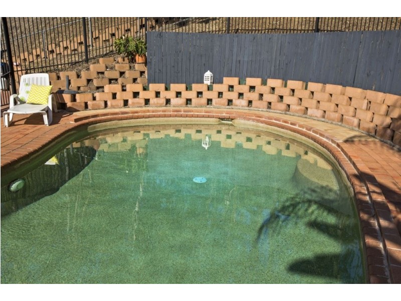 25 Morisset Court, Edens Landing QLD 4207