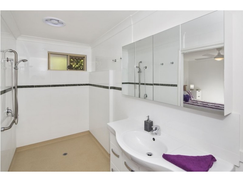 25 Morisset Court, Edens Landing QLD 4207
