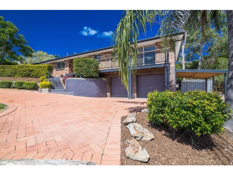 31 Wantana Crescent, Edens Landing QLD 4207