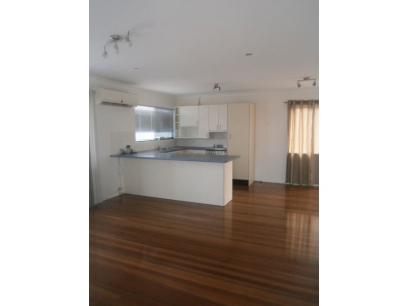 32 Alice Street, Kingston QLD 4114