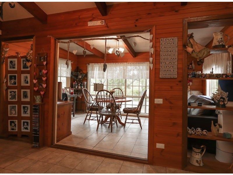 36-42 Latimer Road, Logan Village QLD 4207