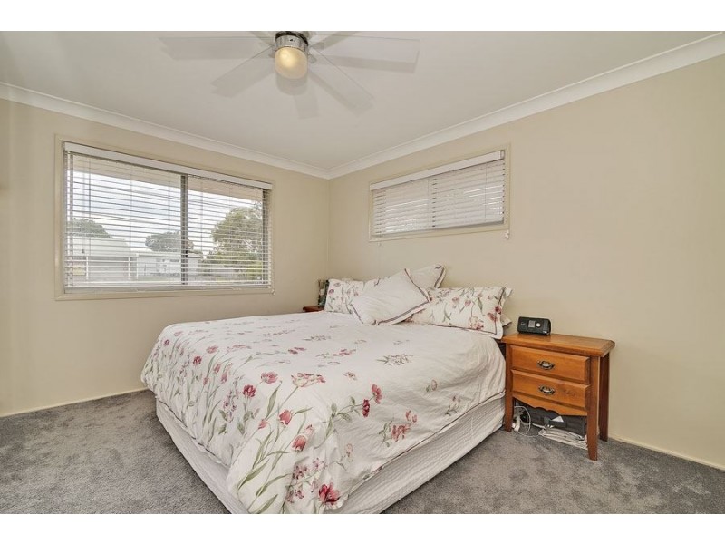 11 Curlew Crescent, Eagleby QLD 4207