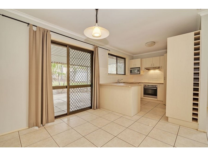 46 Avonmore Street, Edens Landing QLD 4207