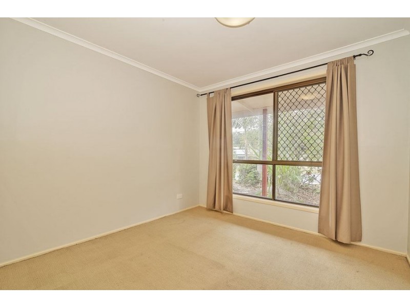 46 Avonmore Street, Edens Landing QLD 4207