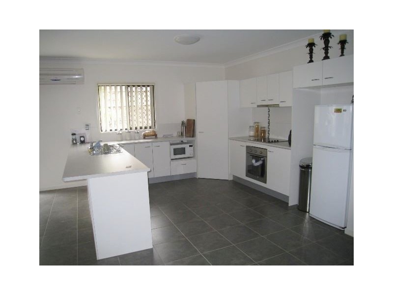 12 Benarkin Close, Waterford QLD 4133