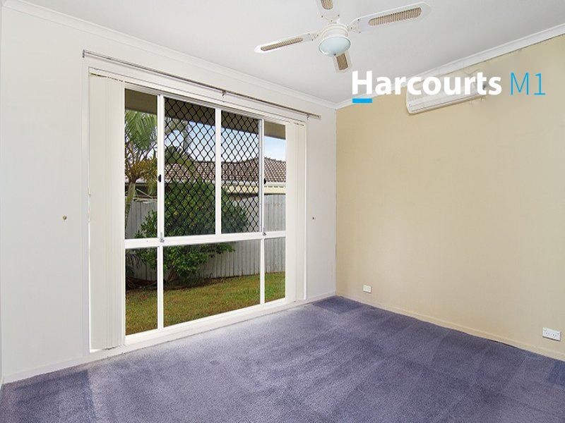 4 Kuter Court, Edens Landing QLD 4207